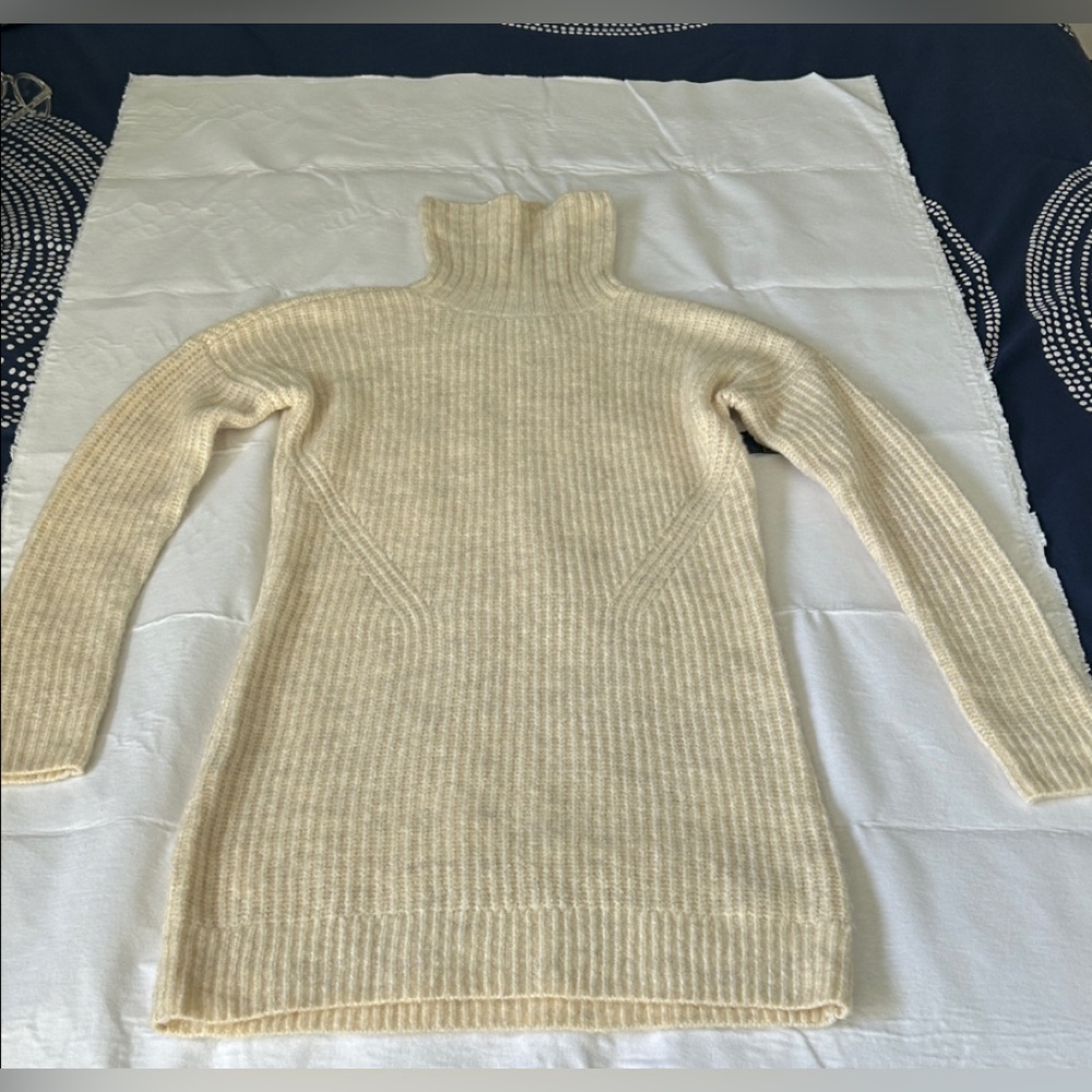 Abercrombie & Fitch Cream Turtleneck Sweater Dress, Size Small, NWT